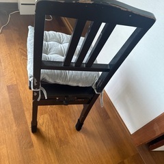 椅子の画像