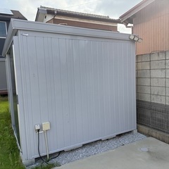 イナバ物置 FB-4426Hの画像