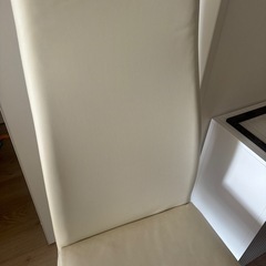 ホワイト　ハイバック　チェア2脚セットの画像