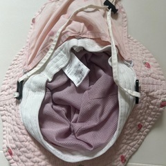 いちご柄帽子 50cmの画像