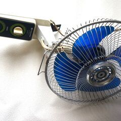 壁掛け扇風機