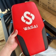 懸垂マシーン　トレーニング器具
の画像
