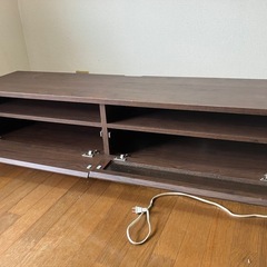 テレビボードの画像