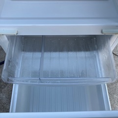【SHARP/シャープ】冷蔵庫　白　ホワイト　家電 135L 動作OKの画像