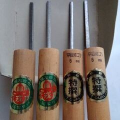 平目地鏝　6mm  4ｺ　左官鏝の画像