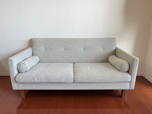 NOYES/Volster Sofa ソファ【購入価格約¥110,000】 NOYES/Volster Sofa ソファ【購入価格約¥110,000】