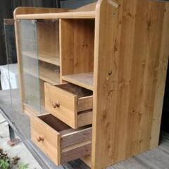 テレビボードの画像
