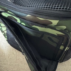 お値下げ【ペット用】 リュックキャリー 迷彩柄の画像