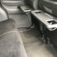 お買い得車‼️28年　N-BOX G Lパッケージ　ブレーキサポート　リアテーブル　リアサンシェード　ナビ　バックカメラ　ETC 内装ブラック　の画像