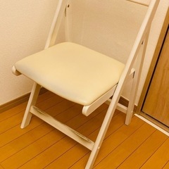 折りたたみ椅子0円の画像