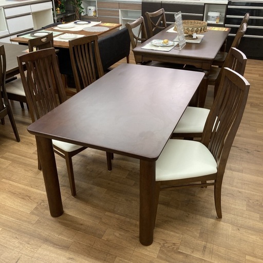 ジモティー限定価格！⭐ S721 ダイニング5点セット ダークブラウン 天然木 幅140cm USED