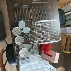 吊棚、水切りかごなど