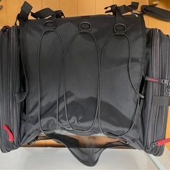 ツーリングバッグ50〜75L(容量可変の画像