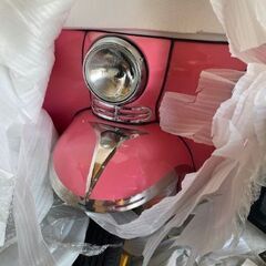 トゥクトゥク　フロントボディ　色はピンクです　店舗装飾　未使用品