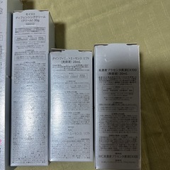 化粧品一式の画像