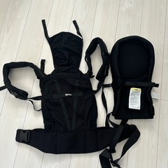 新品未使用　Aprica 抱っこ紐　ブラック　メッシュ