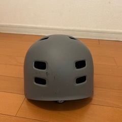 グレーのヘルメット、自転車用、52-58cmの画像