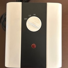 ファンヒーター CUBE セラミックコンパクトファンヒーターの画像