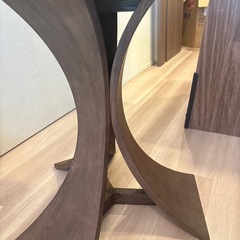 テーブル木製脚 MUTUKI 円形 デザイン性 北欧の画像