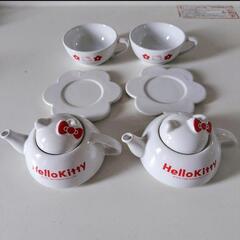 Hello Kitty ティーポットとカップセット