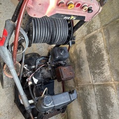 エンジン式高圧洗浄機の画像