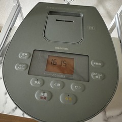 アイリスオーヤマ 炊飯器 3合 IH式　RC-IL30-G ピスタチオの画像
