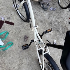 シマノ製、折りたたみ式自転車の画像