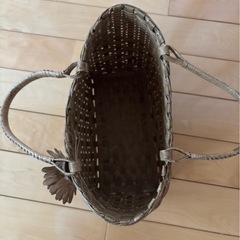 カゴバックの画像