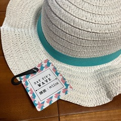 [新品]　帽子　女の子　白の画像