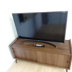 43型テレビ(無線に難あり)＋テレビ台