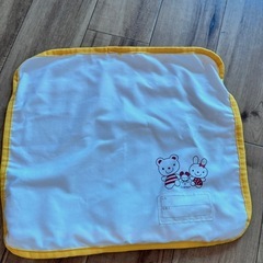 幼稚園　防災頭巾　カバー付きの画像