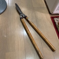 園芸　刈り込み鋏　庭に剪定に