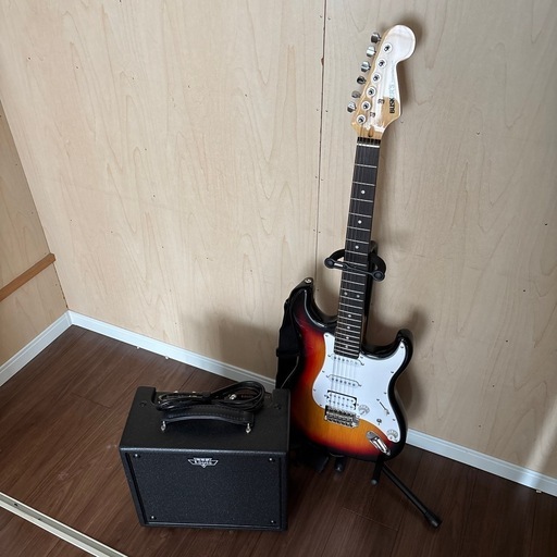 【お譲り先決まりました】プレイテック エレキギターセット