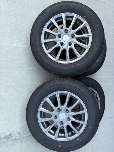 15インチ アルミホイール４本　2025年製