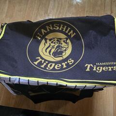 阪神タイガース保温保冷バッグの画像