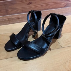 ヒールサンダル・ブーツ・パンプスの画像