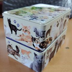 ネコ缶（缶のみ）-- 猫好きの方に。(オーストラリア紅茶ブランドT2の缶）の画像