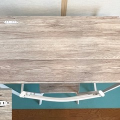 おしゃれ　デスクチェアセットの画像