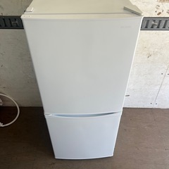 2023年　冷蔵庫　アイリス 142L