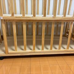 ベビーベッド（大和屋 フラルWオープンすのこ）の画像
