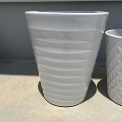 シンプル陶器植木鉢 3個セットの画像