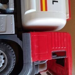 タンクローリーの画像