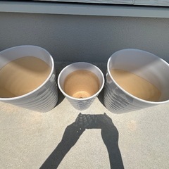 シンプル陶器植木鉢 3個セットの画像