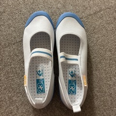 ムーンスター　上履き　23.5(結構大きめ)