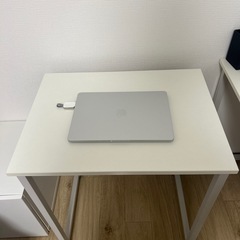 机の画像