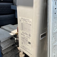 壁掛けエアコン ホワイト 業務用 2台 東芝パッケージエアコン