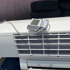 壁掛けエアコン ホワイト 業務用 2台 東芝パッケージエアコン