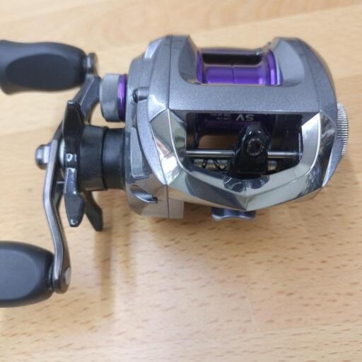 終了】中古リール ベイトリール 美品 ダイワ SS SV 105XH