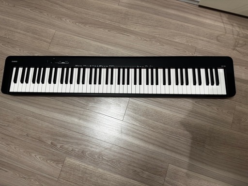 電子ピアノ　CASIO