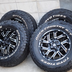 中古　235/70R16トーヨー TOYO オープンカントリー ...